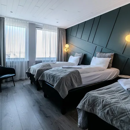 Midtown Hotel 3*