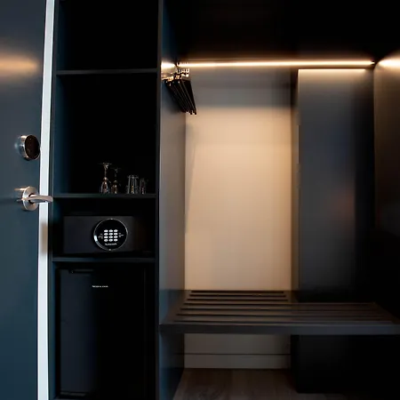 Midtown 3*
