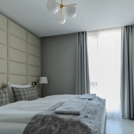 Midtown Hotel