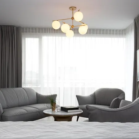 Midtown Hotel